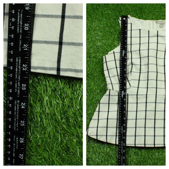 Ladies Sleeveless Shirt Banana Republic Size 10 - Picture 2 of 6